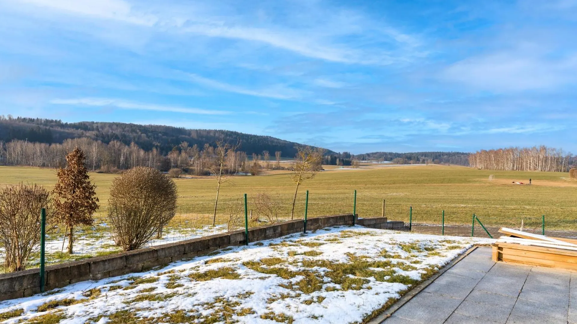 Lueftenblick - Ferienwohnungen Am Starnberger See, Mit Terrasse, Weitblick, Sauna, Kamin, E-Ladestation Berg am Starnberger See Germany